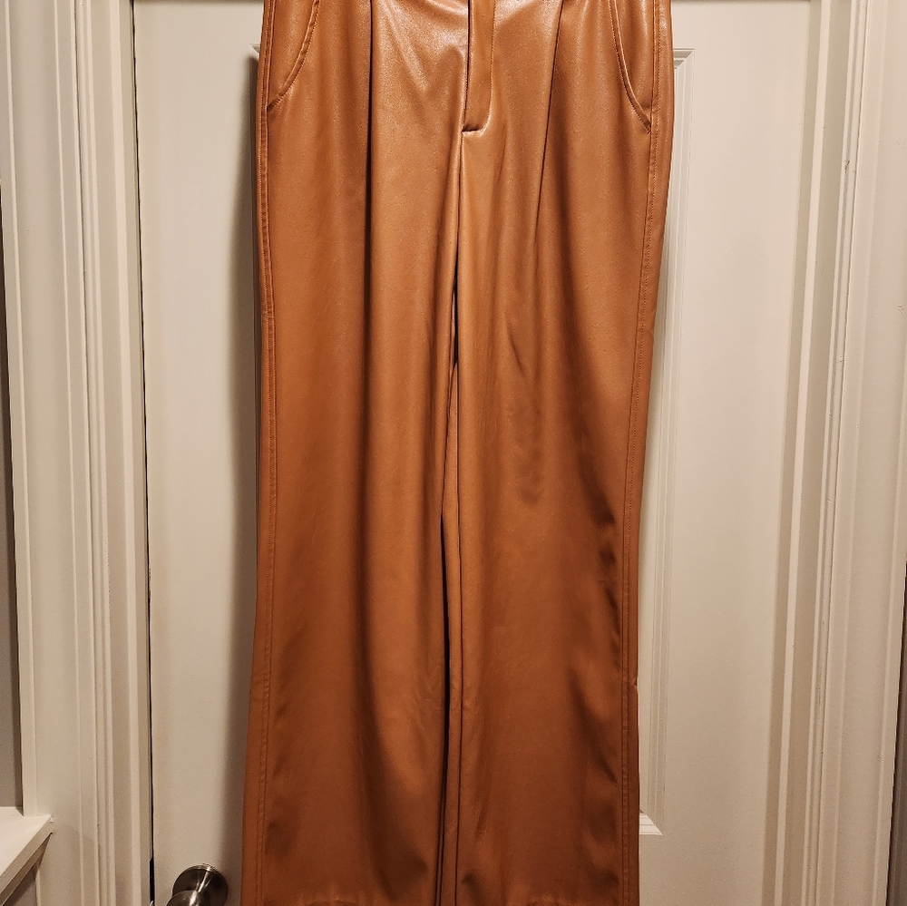 Pants - Picture 3 of 8
